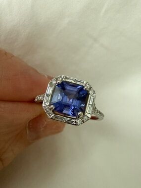 Effy 1.2ct Emerald Cut Tanzanite Ring in 14kt white gold (size 8)